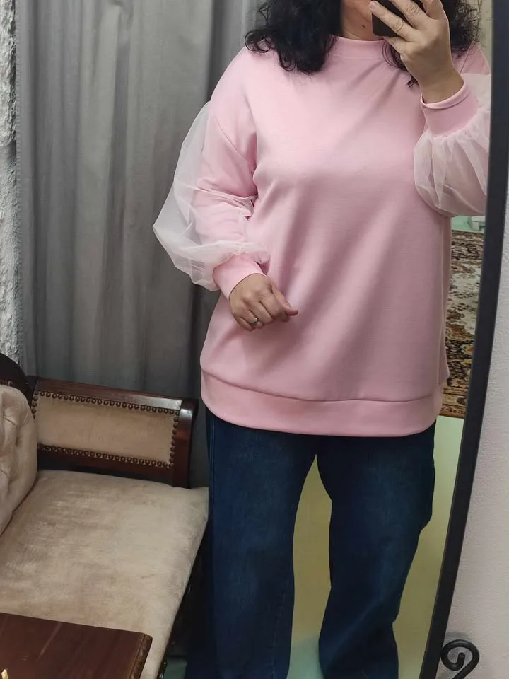 Sweater - Image 3