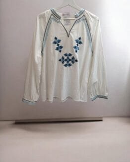 Blusa bordada